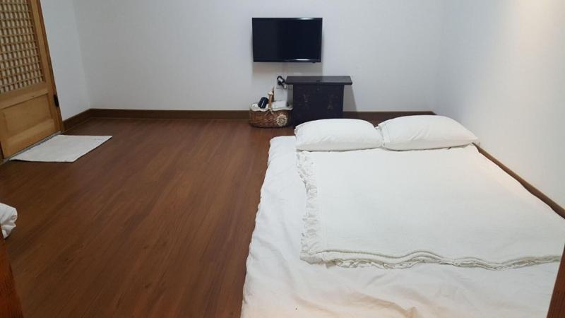 膳宿费 The Ladies House