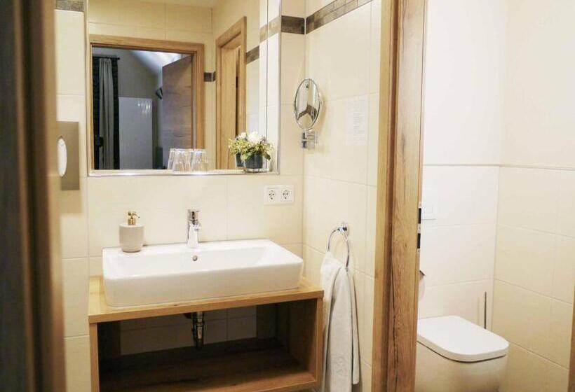 旅馆 Da`sporrer Hotel & Wirtshaus