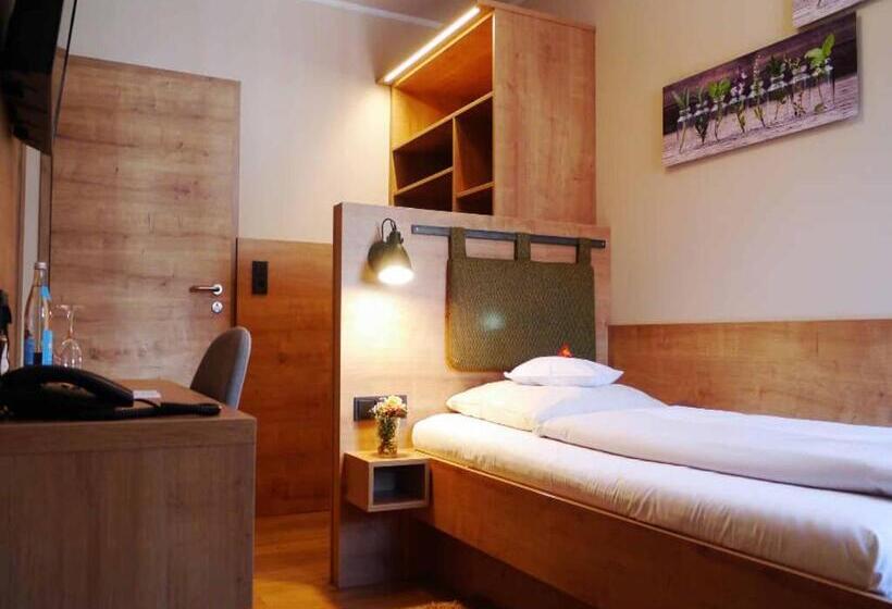 旅馆 Da`sporrer Hotel & Wirtshaus