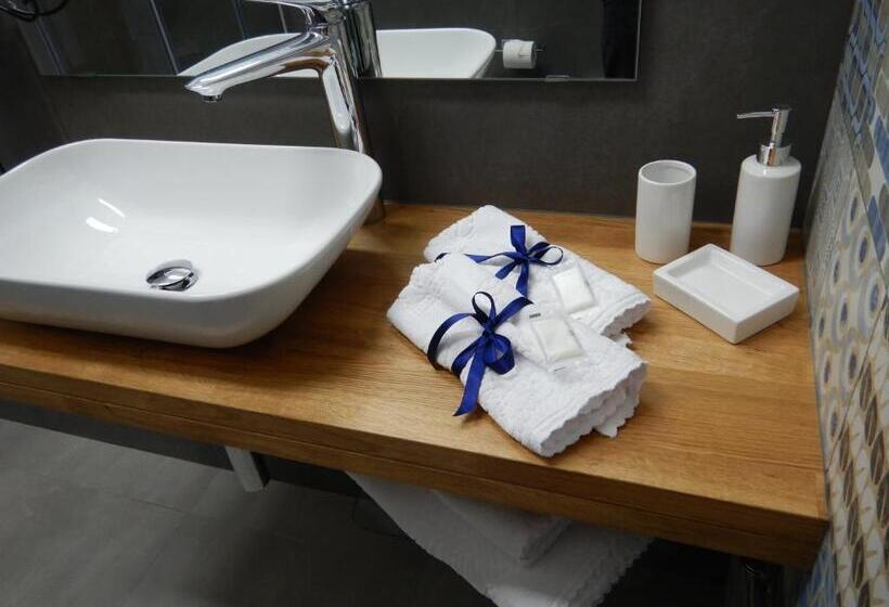 ベッドアンドブレックファースト 3per3