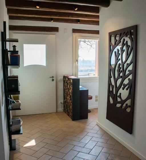 تختخواب و صبحانه Terre Boscaratto