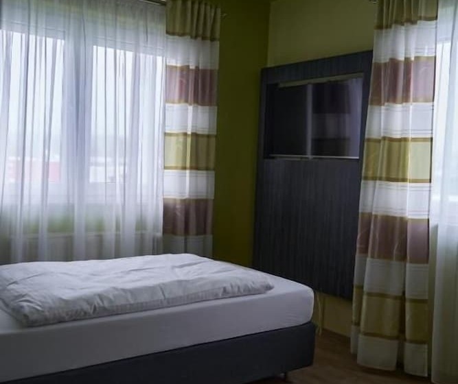 Капсульный Oтель Auszeit Im Euro Rastpark Guxhagen