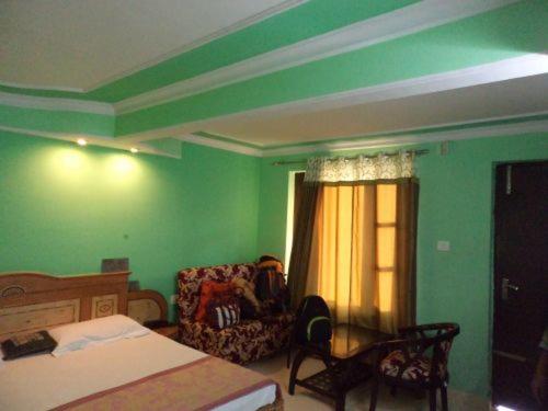 酒店 Goroomgo Shivay Kausani