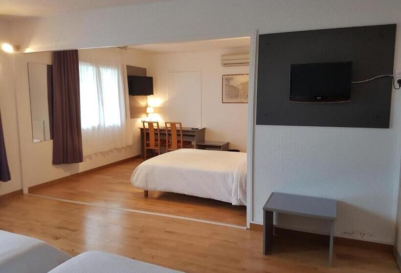 בית מלון כפרי Hôtel Restaurant Les Bruyères