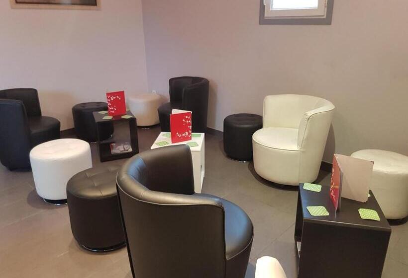 בית מלון כפרי Hôtel Restaurant Les Bruyères