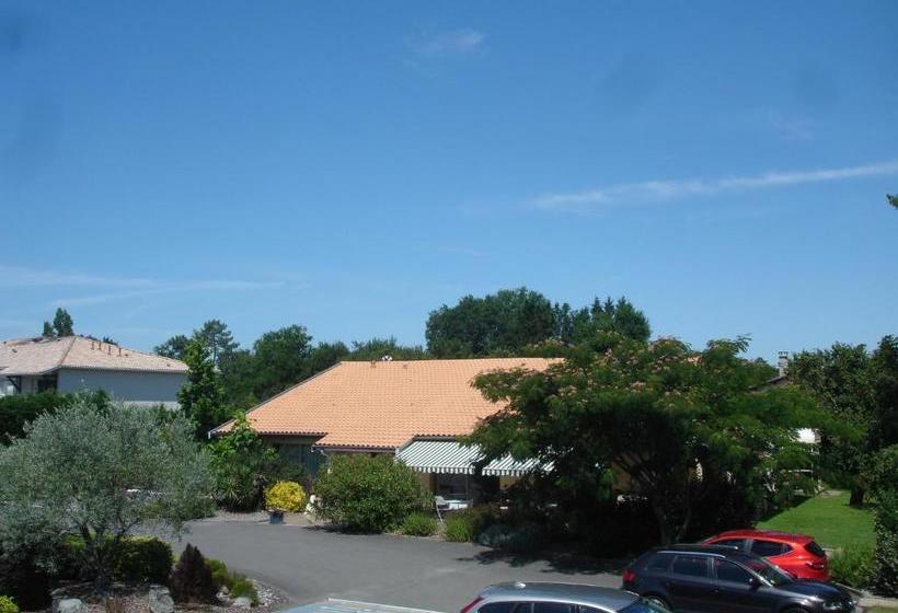 בית מלון כפרי Hôtel Restaurant Les Bruyères