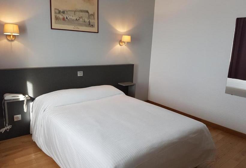 בית מלון כפרי Hôtel Restaurant Les Bruyères