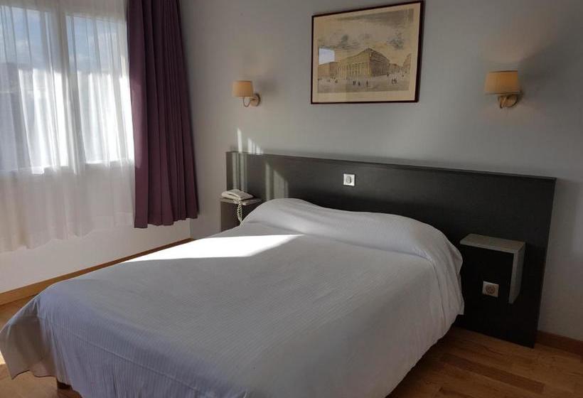 בית מלון כפרי Hôtel Restaurant Les Bruyères