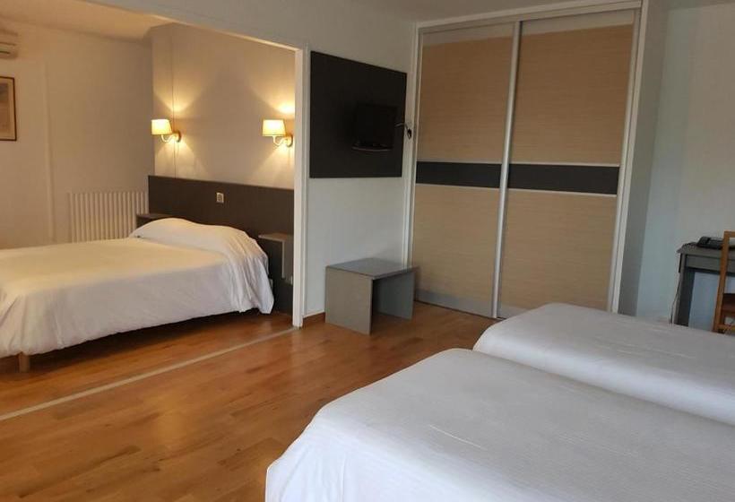 בית מלון כפרי Hôtel Restaurant Les Bruyères