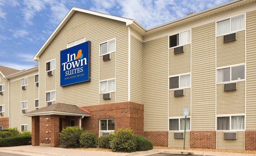 בית מלון כפרי Intown Suites Extended Stay Denver   Englewood