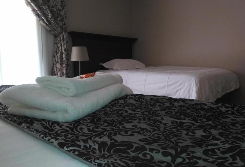 ホテル Mondior Manor Guest House