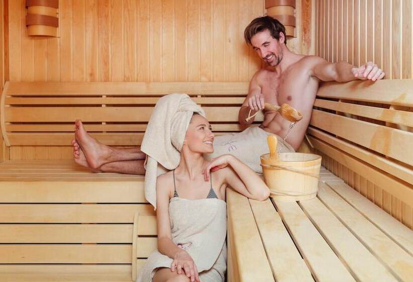 هتل Passpartu Home Garni