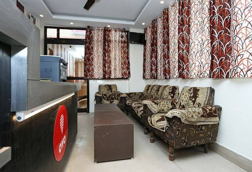 Oyo 11623 Hotel Shiva Palace