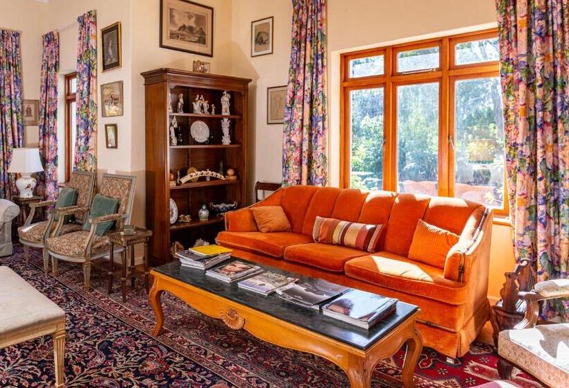 بنسيون Green Olive Guesthouse