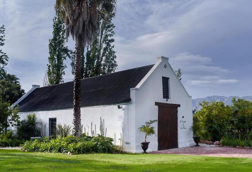 Пансион Green Olive Guesthouse