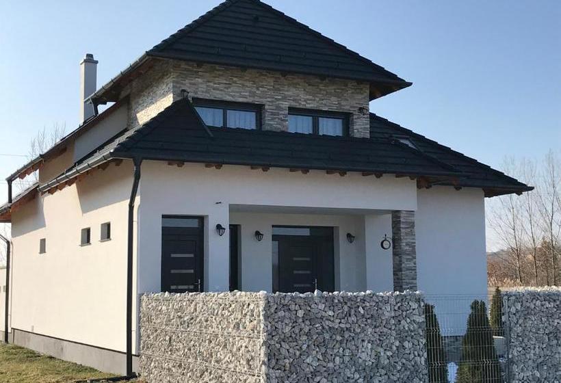 פנסיון Győri Vendégház