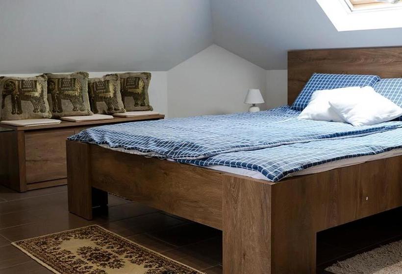 פנסיון Győri Vendégház