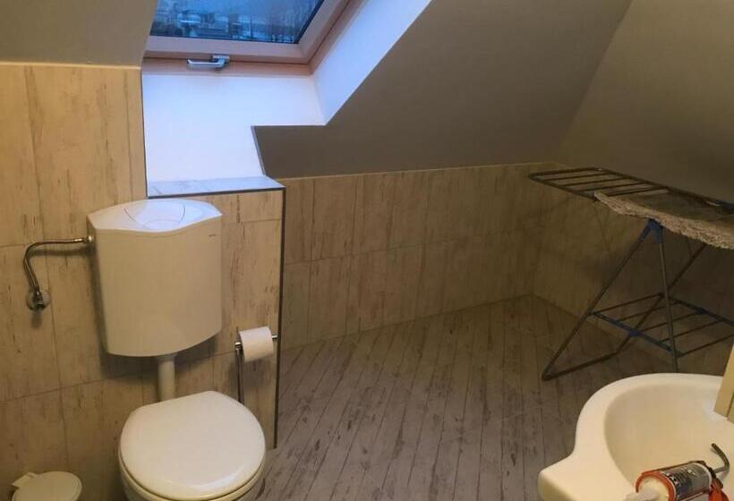 פנסיון Győri Vendégház