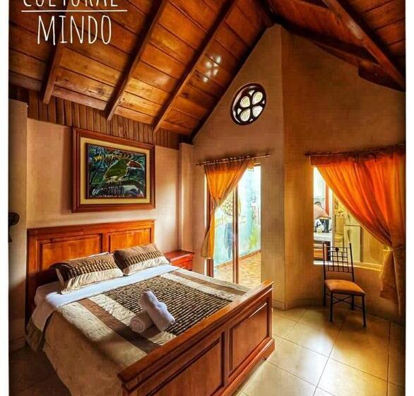 펜션 Hostal Casa Cultural Mindo