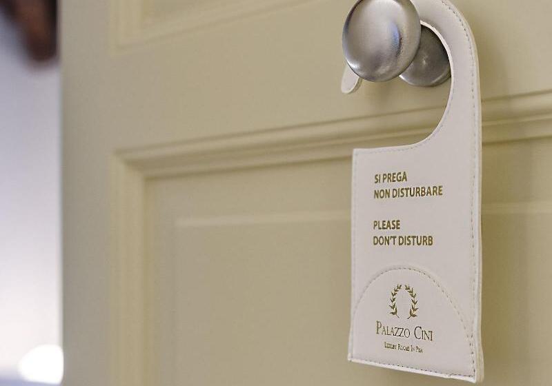 تختخواب و صبحانه Palazzo Cini Luxury Rooms In Pisa