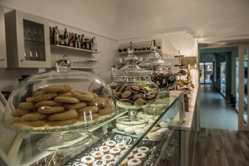 تختخواب و صبحانه Palazzo Cini Luxury Rooms In Pisa