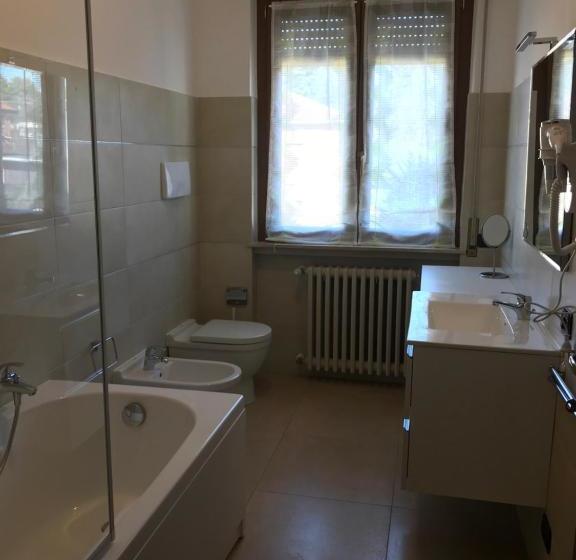 Color House Malpensa B&b