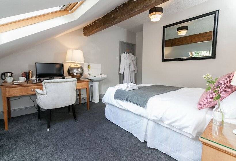 Отель Townhouse No 12