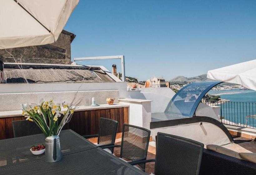 פנסיון In Vacanza A Gaeta   B&b L Elica