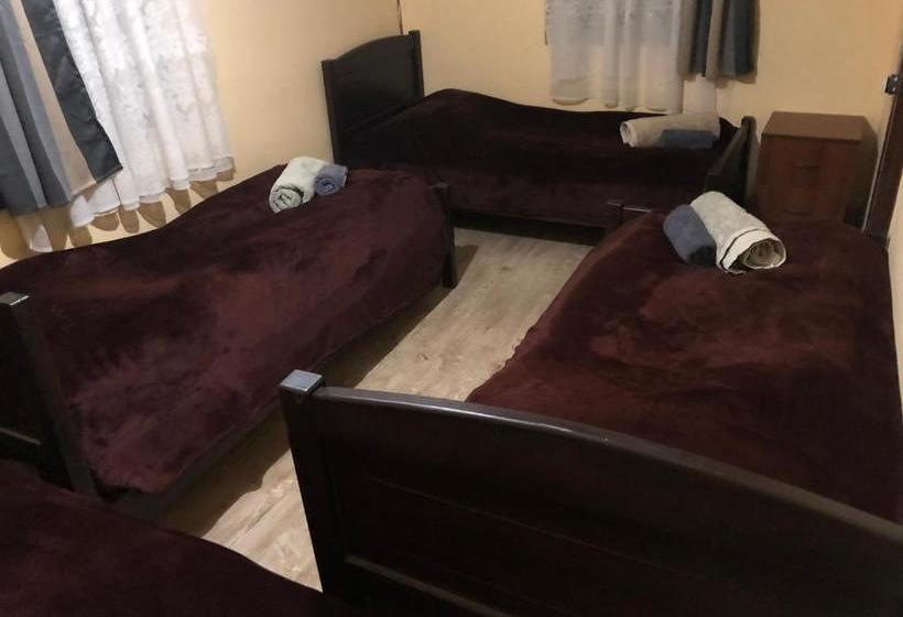 پانسیون Pirikiti