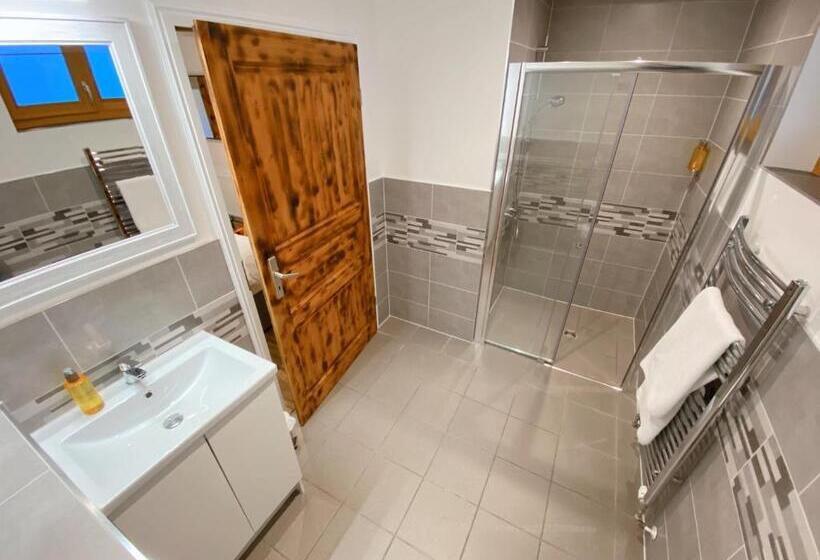 펜션 Ravenscraig Guest House