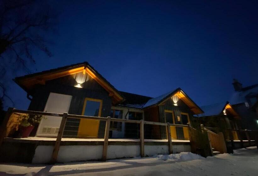 펜션 Ravenscraig Guest House