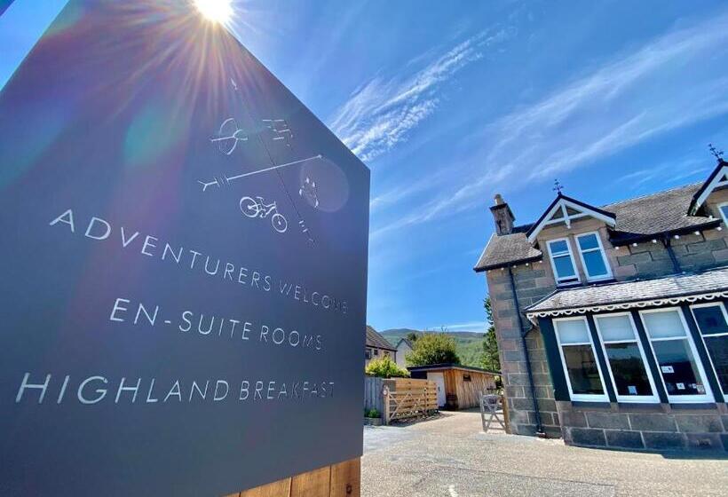 펜션 Ravenscraig Guest House