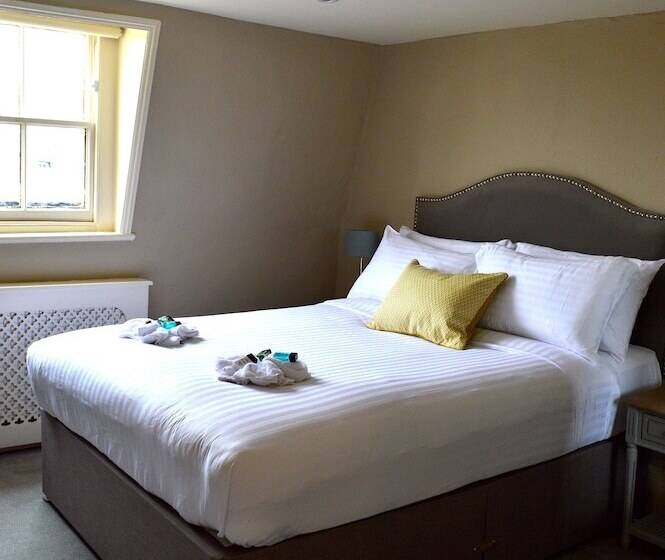 펜션 The Crown Pub & Guesthouse