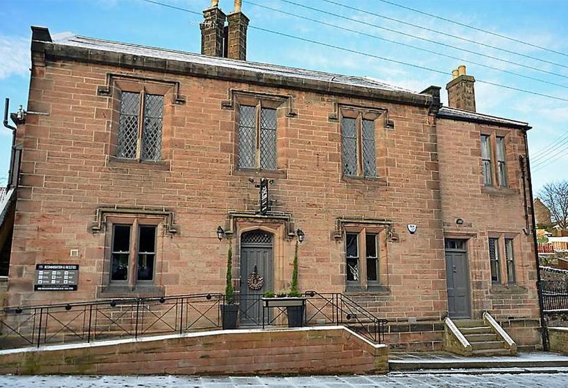 تختخواب و صبحانه The Old Court House