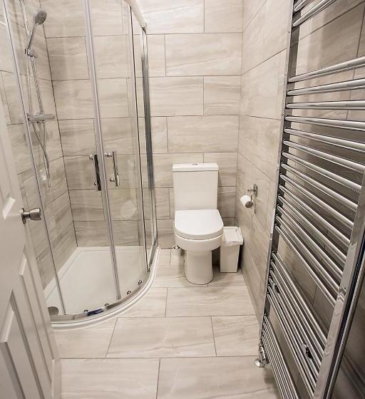 تختخواب و صبحانه The Old Court House