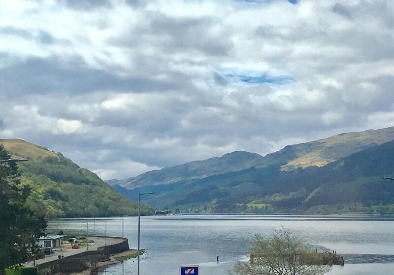 Bed and Breakfast Twostones