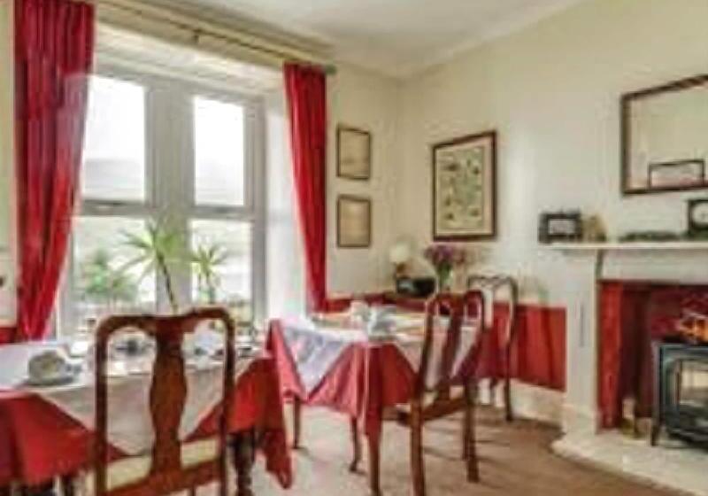 Bed and Breakfast Twostones