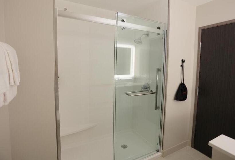 Отель Holiday Inn Express Oneonta, An Ihg