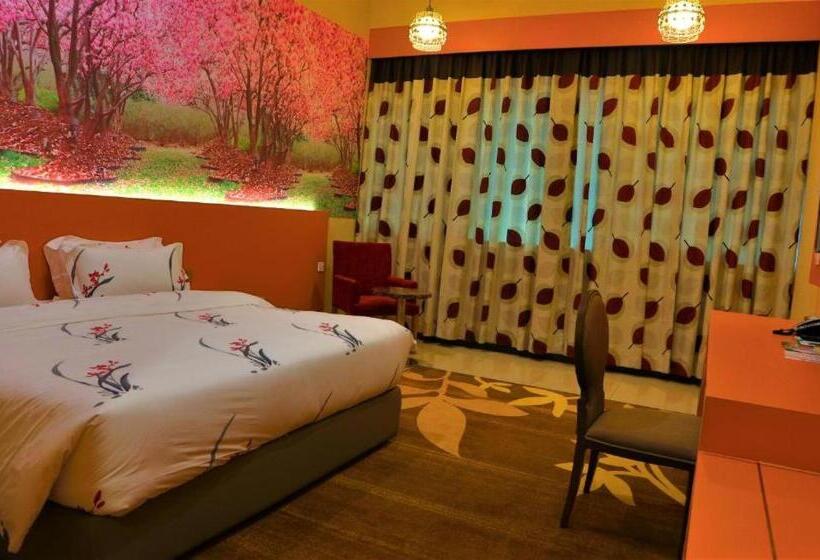 בית מלון כפרי Holmes Gp