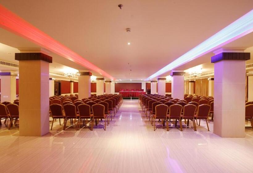 Отель Park Residency