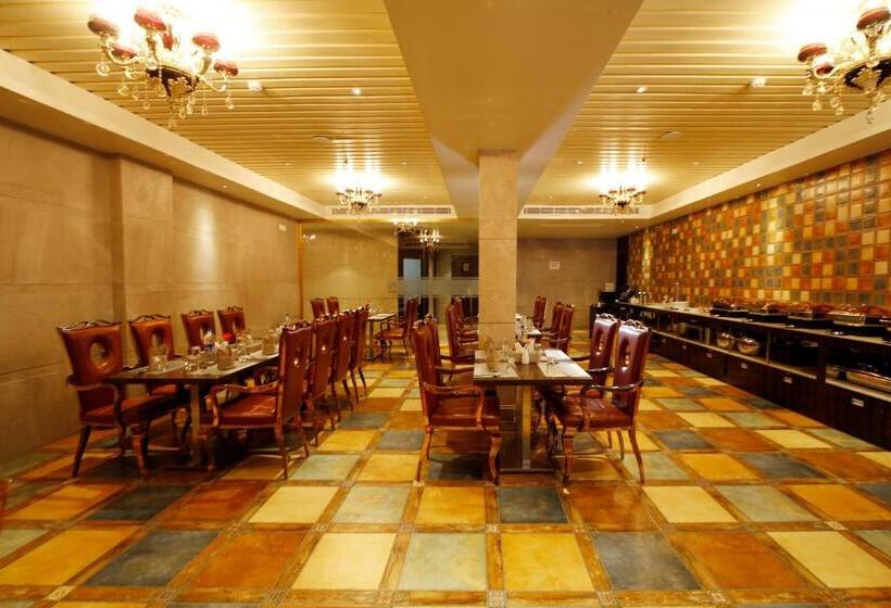 Отель Park Residency