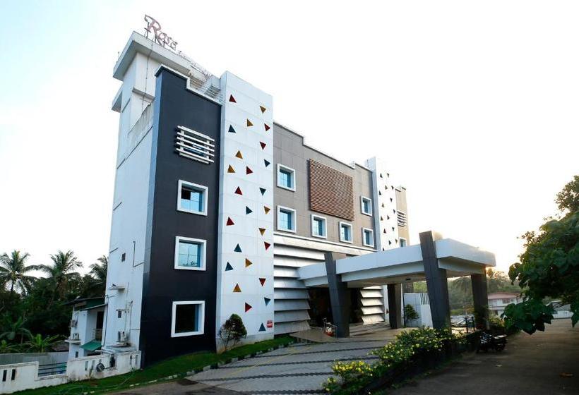 Отель Rose International