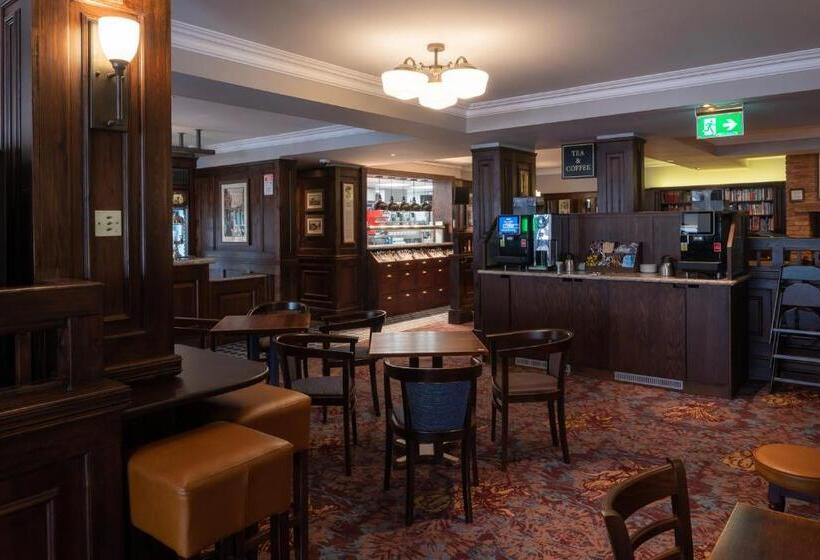 Отель Thomas Ingoldsby Wetherspoon
