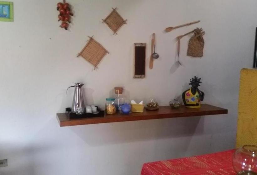 ペンション Costeira Bacupari