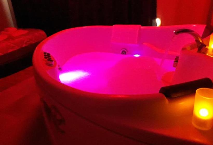 Suitesicily Rooms Vasca Idromassaggio Palermo