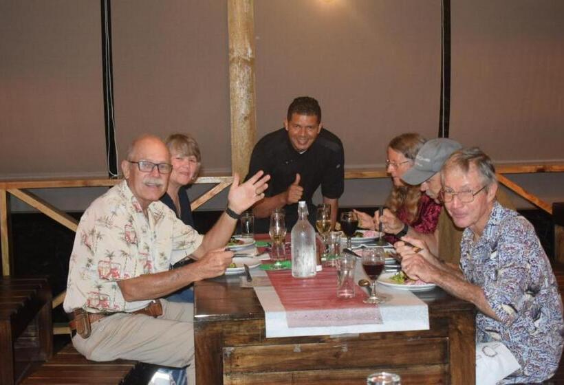 הוסטל La Qhia Eco Retreat