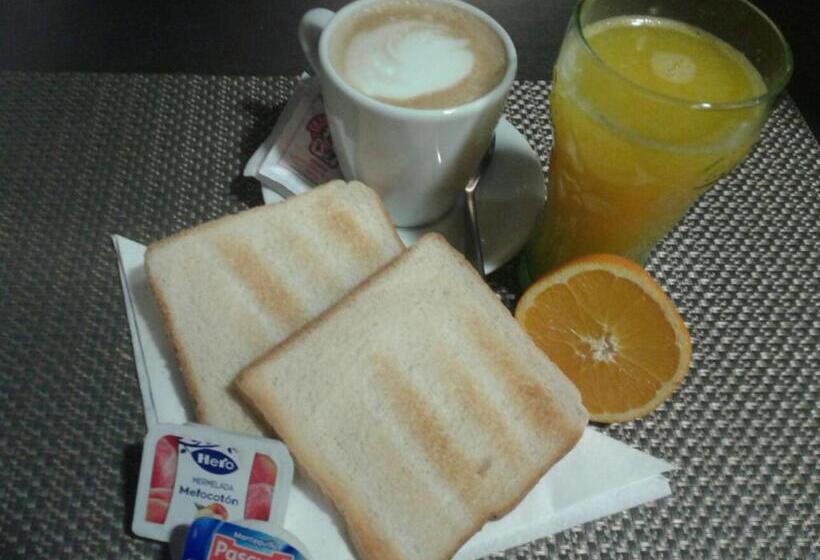 ユースホステル Senda Sur