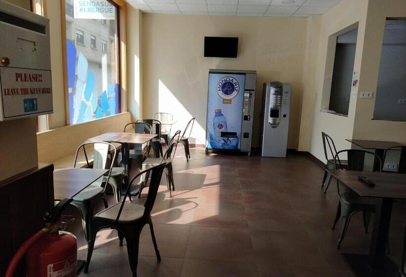 ユースホステル Senda Sur