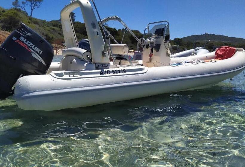 مبيت وإفطار Villacarroubier