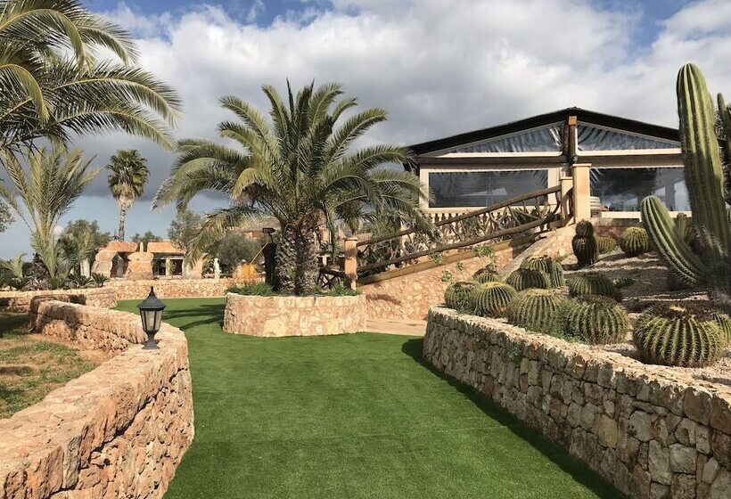 ホテル Agroturismo Es Gallicant